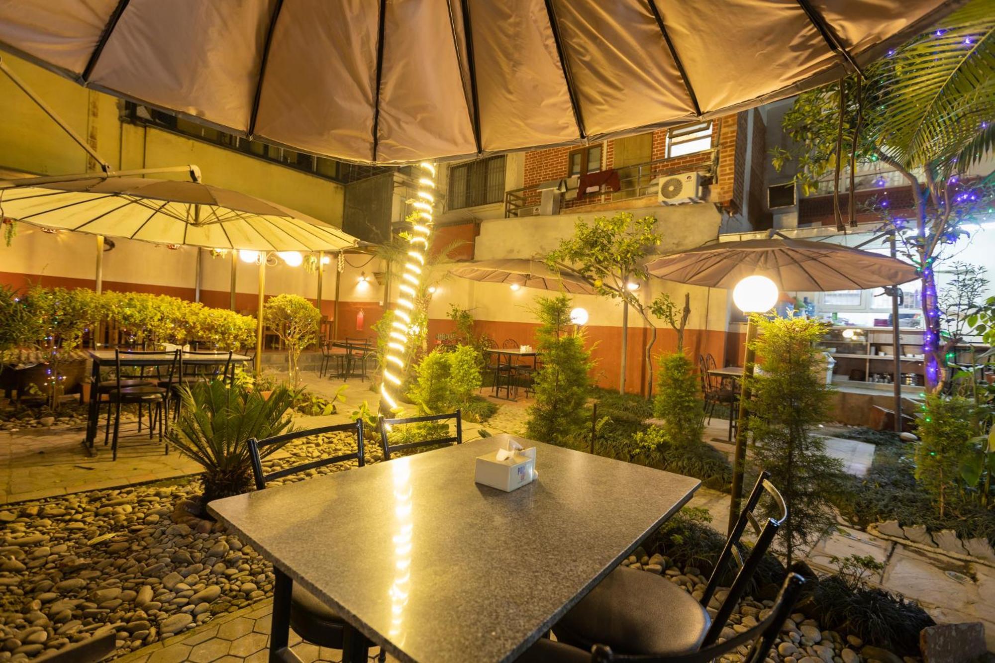 Hotel Sekai Kathmandu Ngoại thất bức ảnh